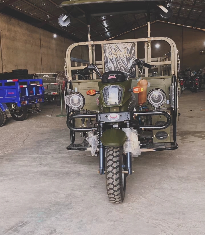 2026 Bajaj Maxima Cargo