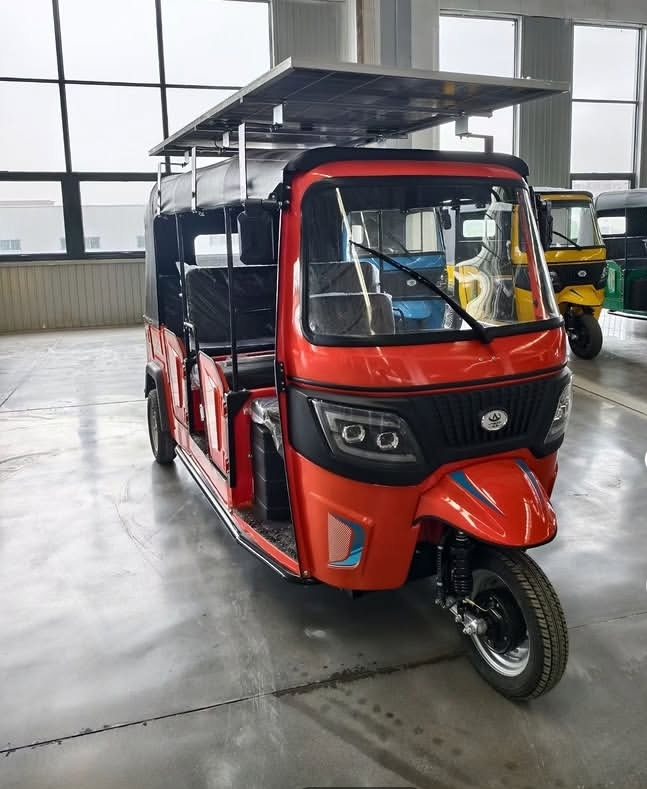 2020 Bajaj qute