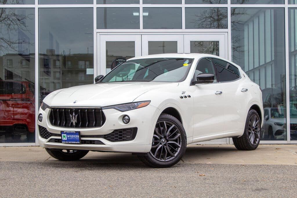 2025 Maserati mc20 photo 2